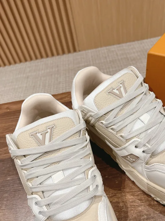 Louis Vuitton Shoe 